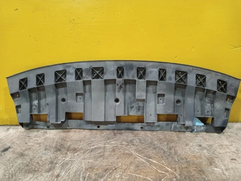 Пыльник бампера Nissan X-Trail T32 2014-2019