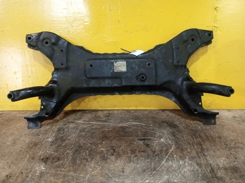 Подрамник Mitsubishi Outlander 3 2012-2019