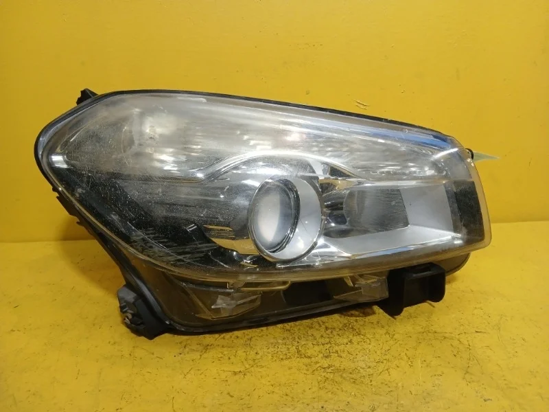 Фара Nissan Qashqai J10 2010-2014