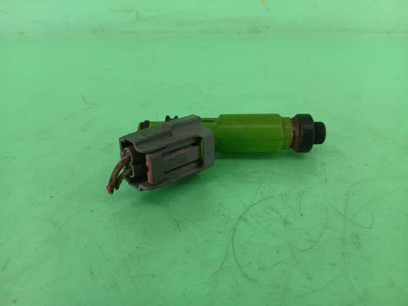 Форсунка топливная MITSUBISHI Pajero 3 2000-2006