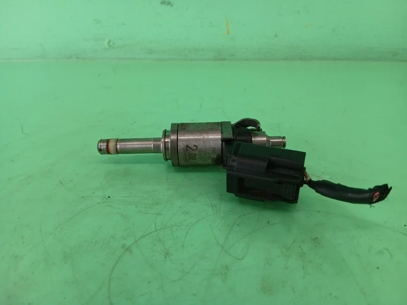 Форсунка топливная Mazda CX-5, 3, 6 2012-2017