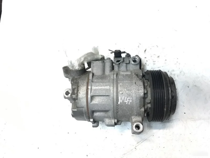 Компрессор кондиционера BMW