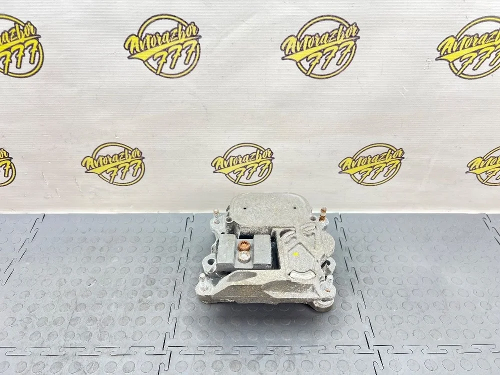 Опора КПП Audi S6 C7 (2012—2014)