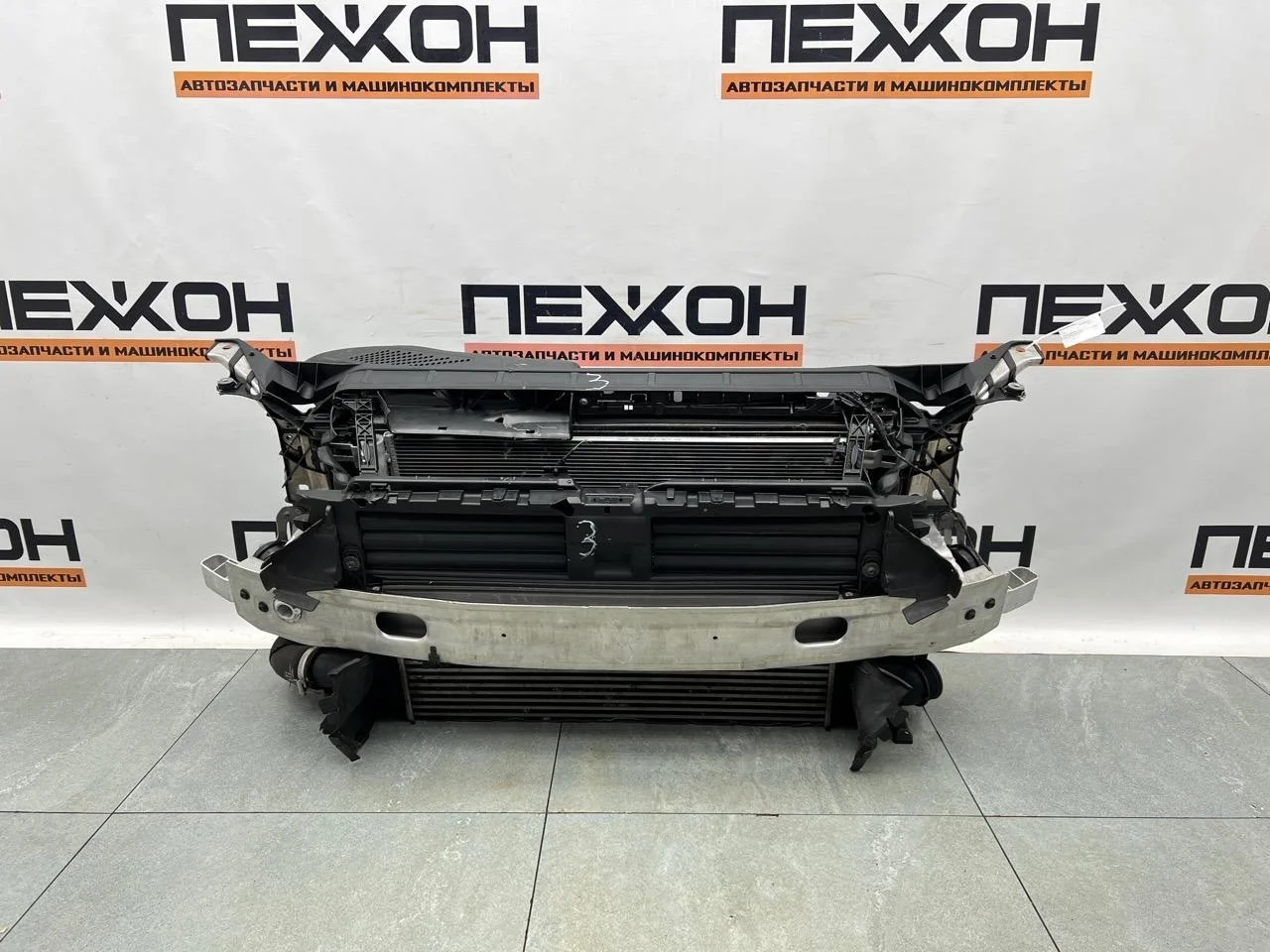 Кассета радиаторов AUDI A5 2023 8W0121251AK SPORTBACK F5 2.0 DMSB