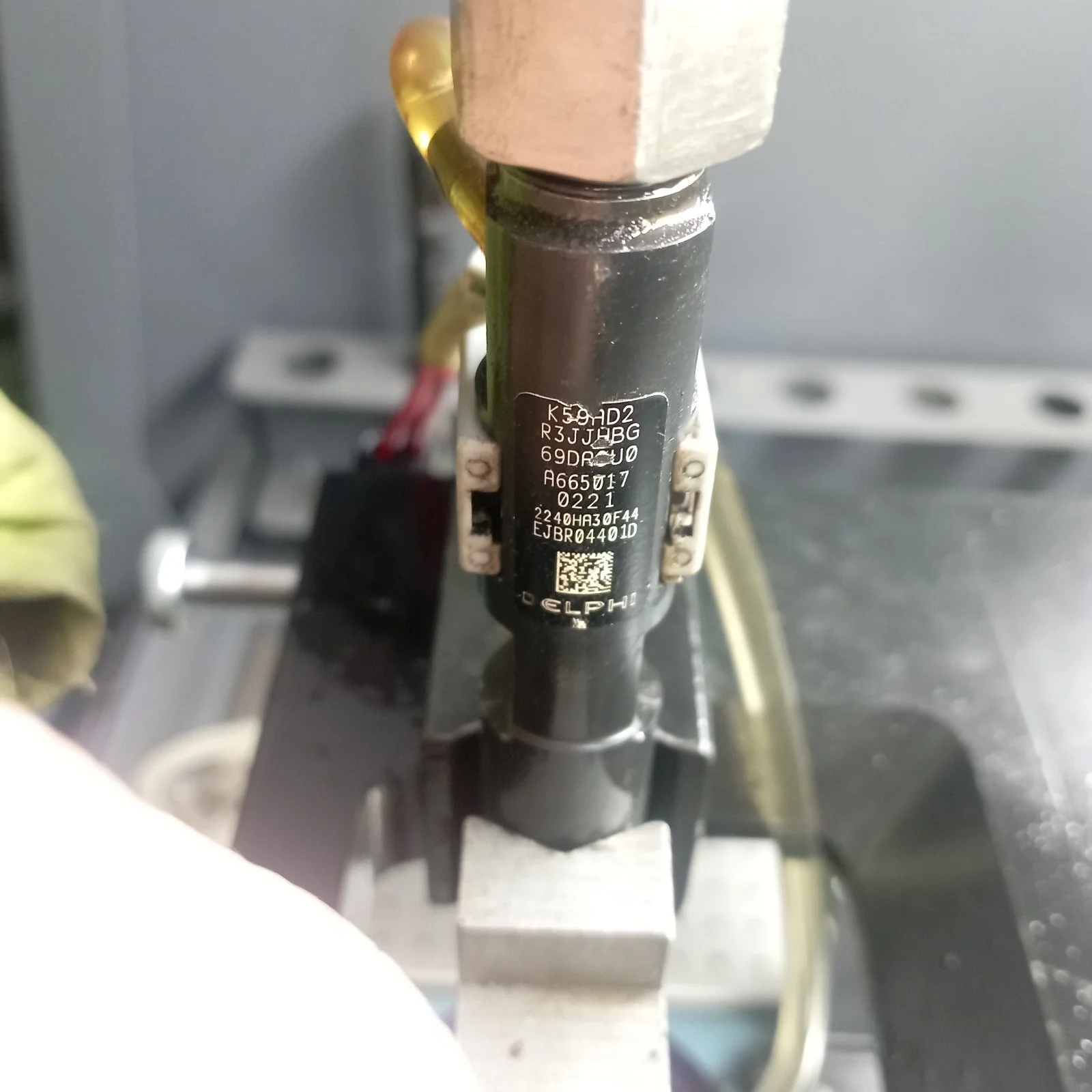 Форсунка delphi евро4 d27dt Ssangyong Rexton Y250