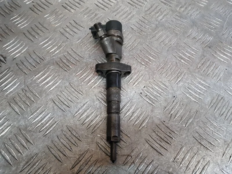 Форсунка топливная Renault Master