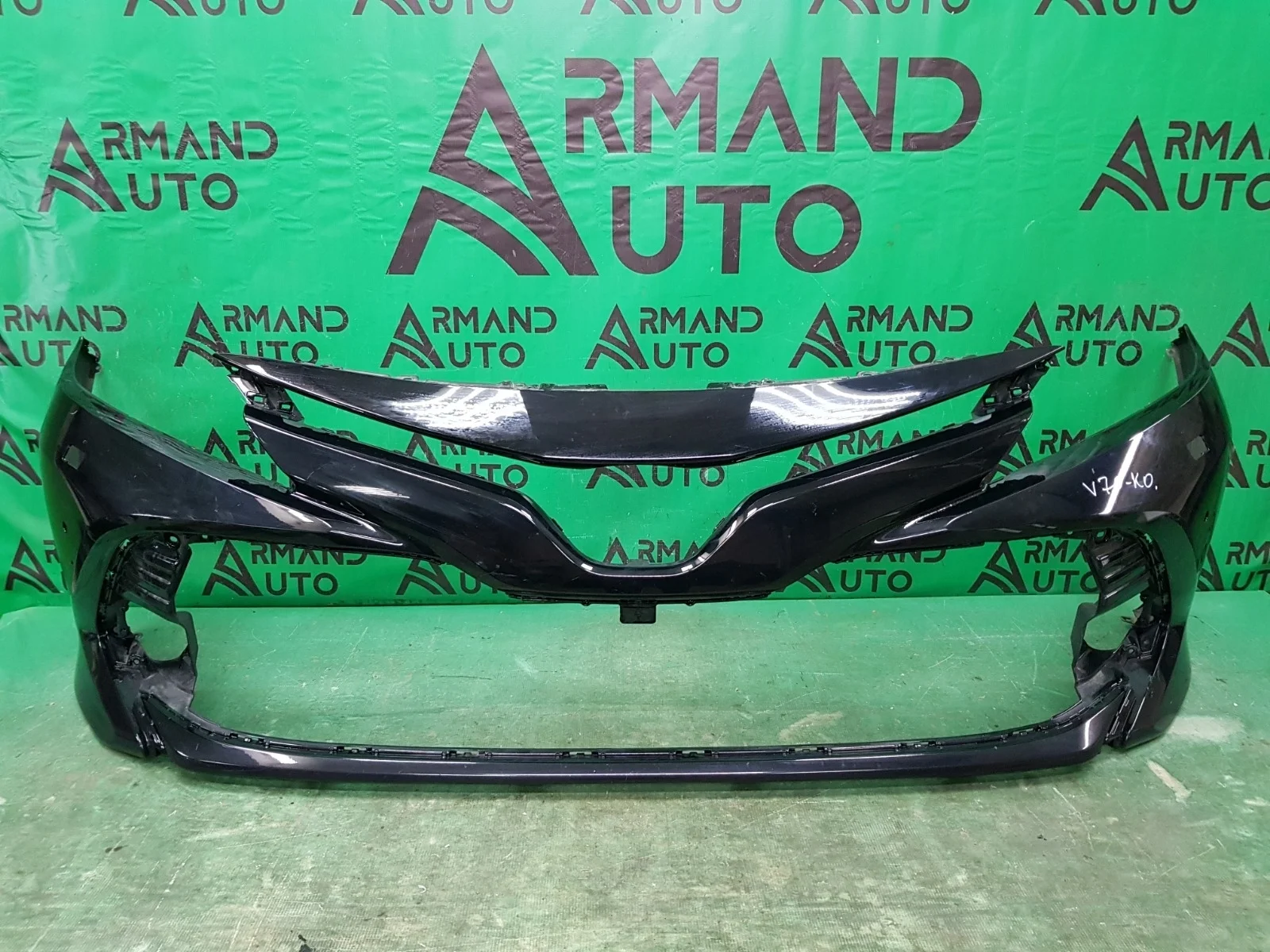 Бампер TOYOTA CAMRY 2017-2021 8 XV70