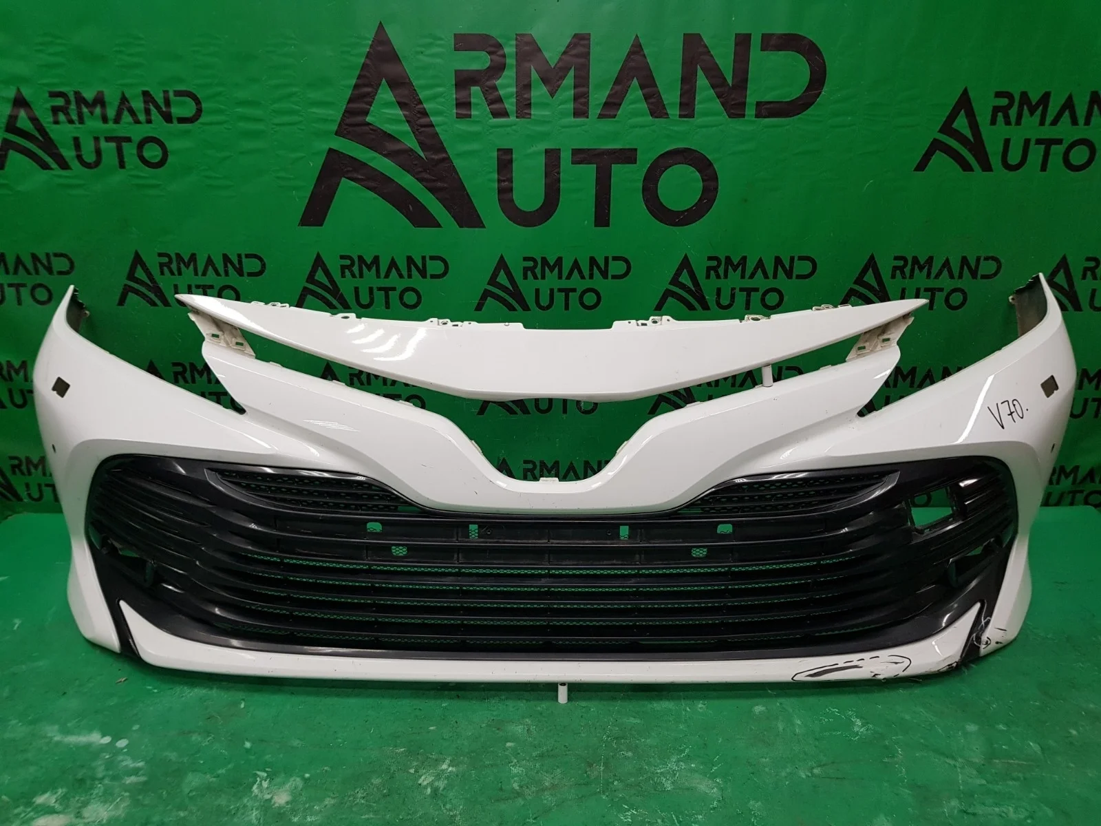 Бампер TOYOTA CAMRY 2017-2021 8 XV70