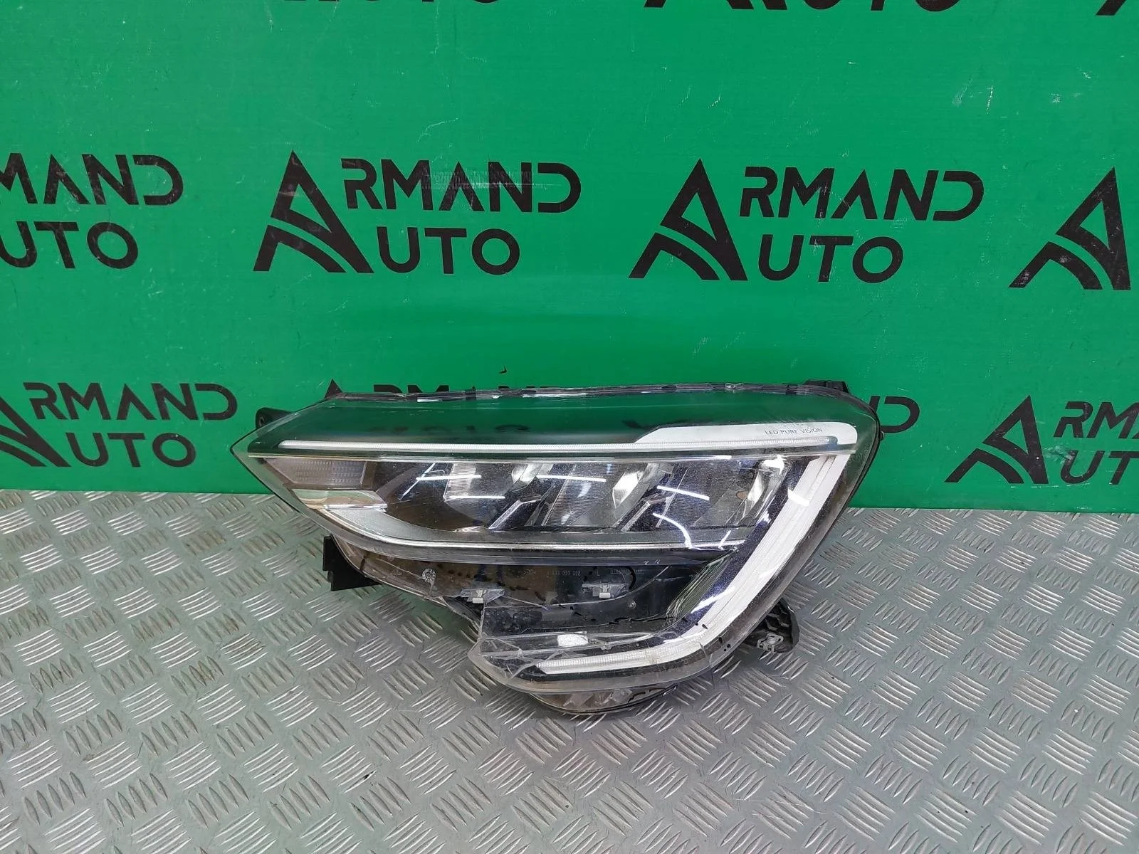 Фара Renault Arkana 2019-нв