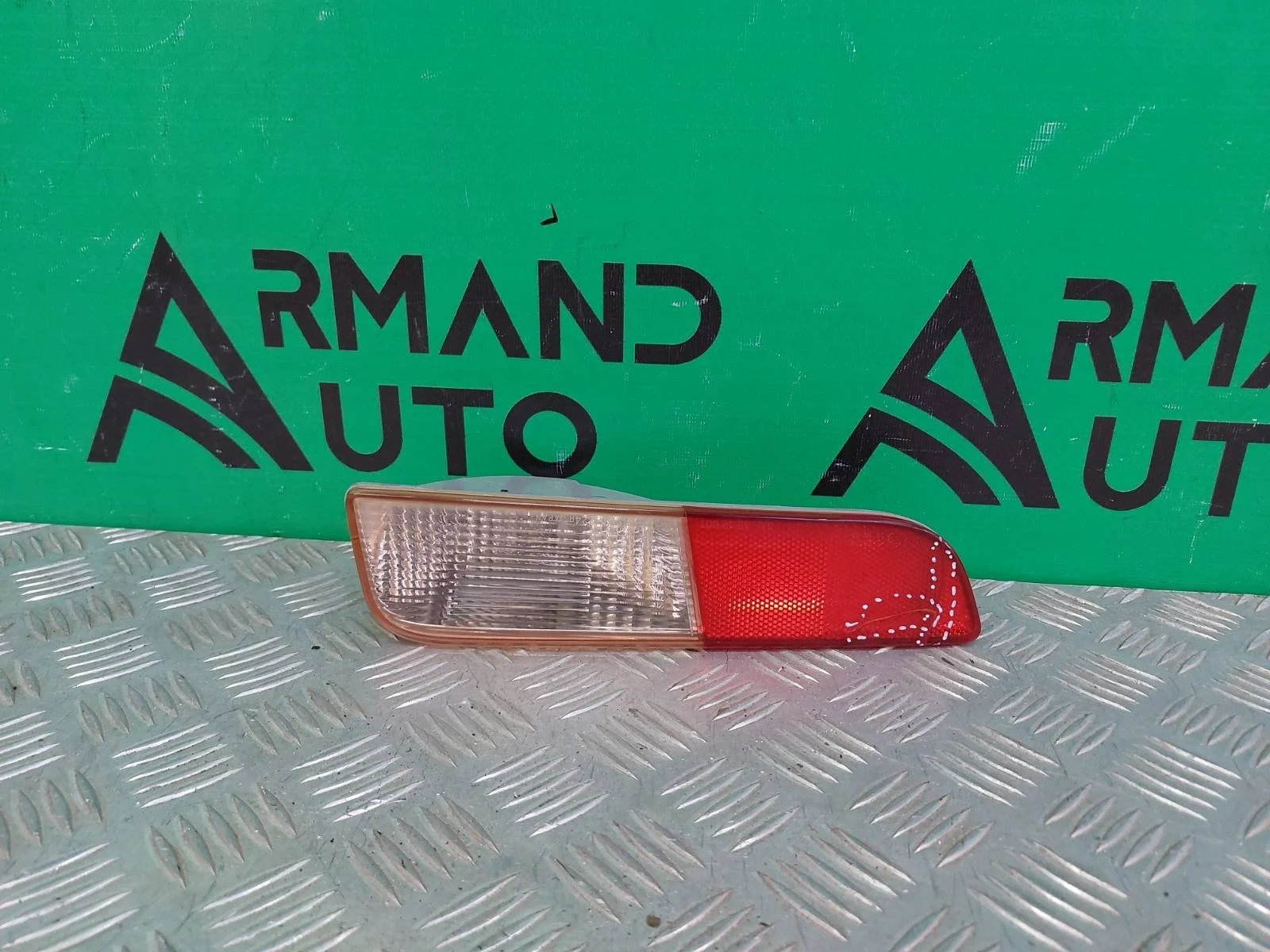 Фонарь противотуманный Mitsubishi Outlander 2012-2015 3