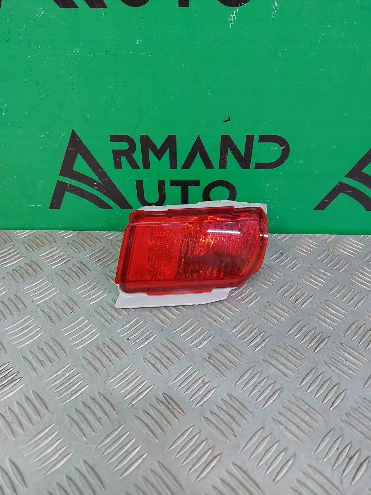 Фонарь противотуманный Toyota Land Cruiser Prado 2009-нв 150