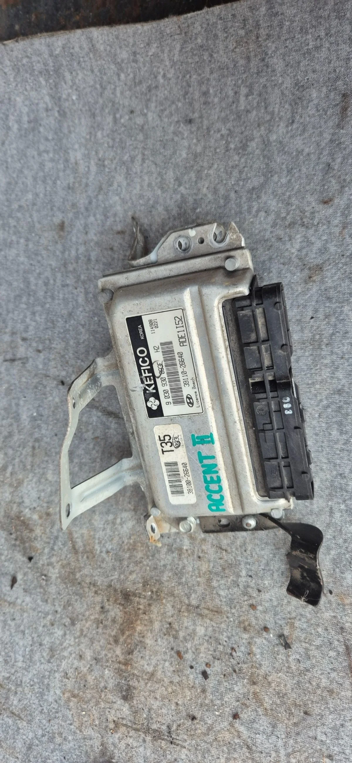 Блок управления двигателем Hyundai Accent II