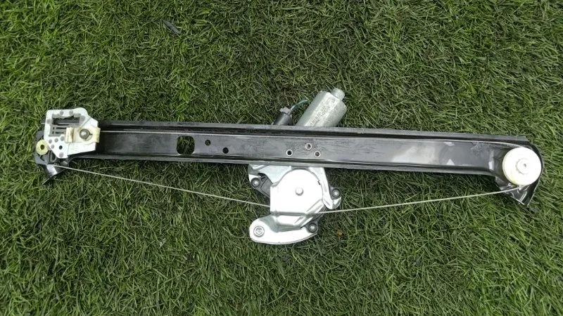 Стеклоподъемный механизм BMW X5 2000 51357125060 E53 M54B30, задний правый