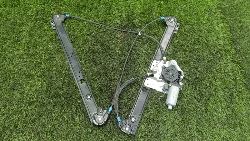 Стеклоподъемный механизм BMW X5 2000 51338254911 E53 M54B30, передний левый