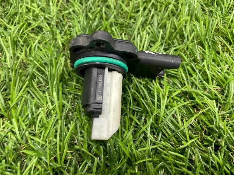 Датчик массового расхода воздуха BMW 3 2010 13627551638 E90 N52B30