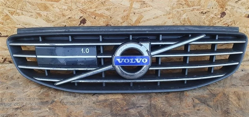 Решетка радиатора Volvo XC60 2014 31333833