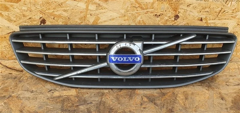 Решетка радиатора Volvo XC60 2014 31333832