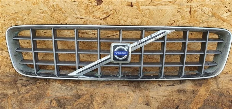 Решетка радиатора Volvo XC90 2003 8620641