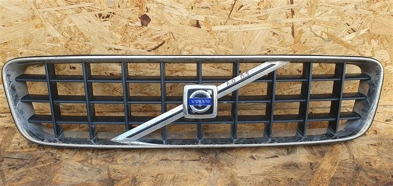 Решетка радиатора Volvo XC90 2003 8620641