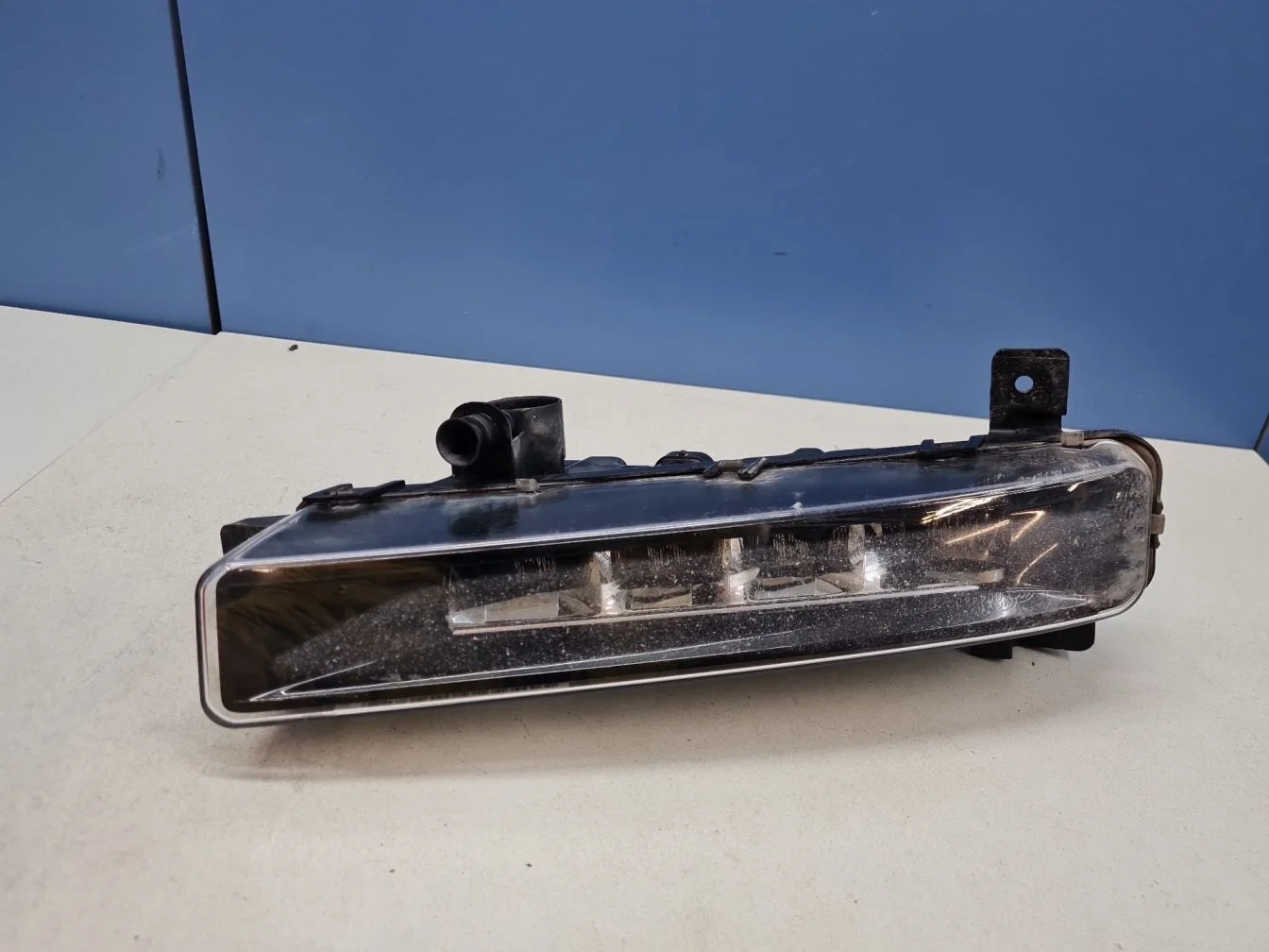 Фара противотуманная правая для BMW 5 G30 F90 2016-