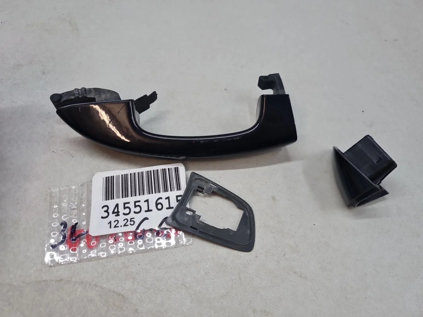 Ручка двери нaружная задняя левая для Volkswagen Golf 6 2009-2013