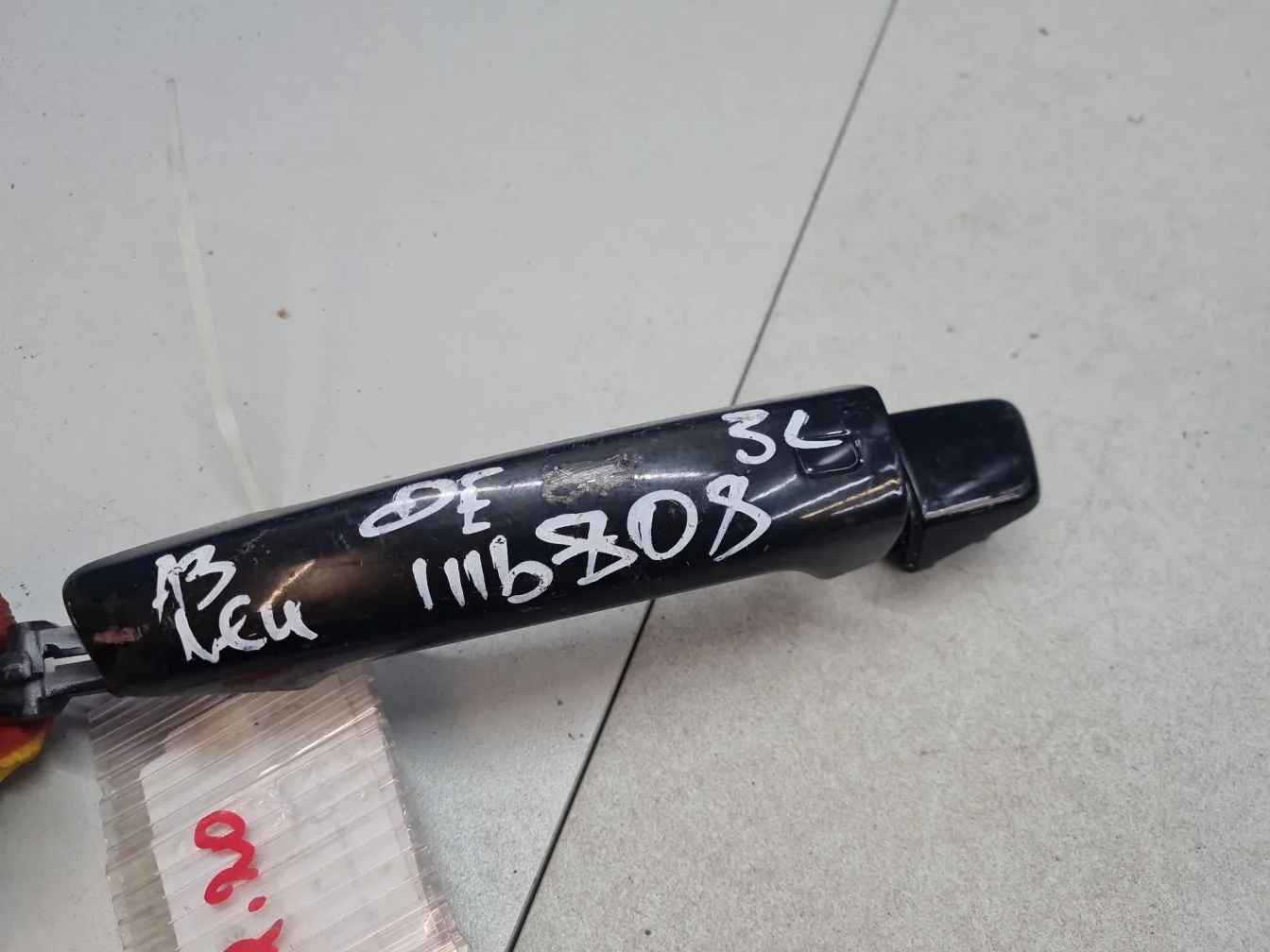 Ручка двери нaружная левая для Audi A3 8V 2012-2020