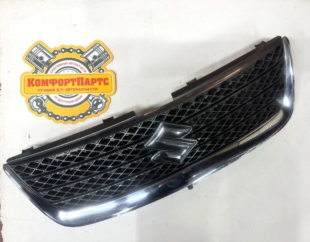 Решетка радиатора Suzuki Grand Vitara II рестайлинг (2008—2012)