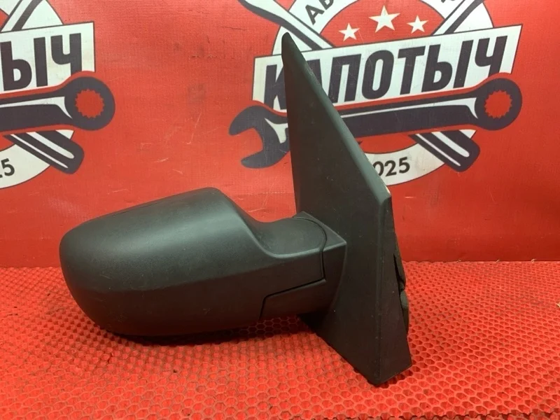 Зеркало заднего вида боковое FORD Fusion 2002-2005 1568921, правое