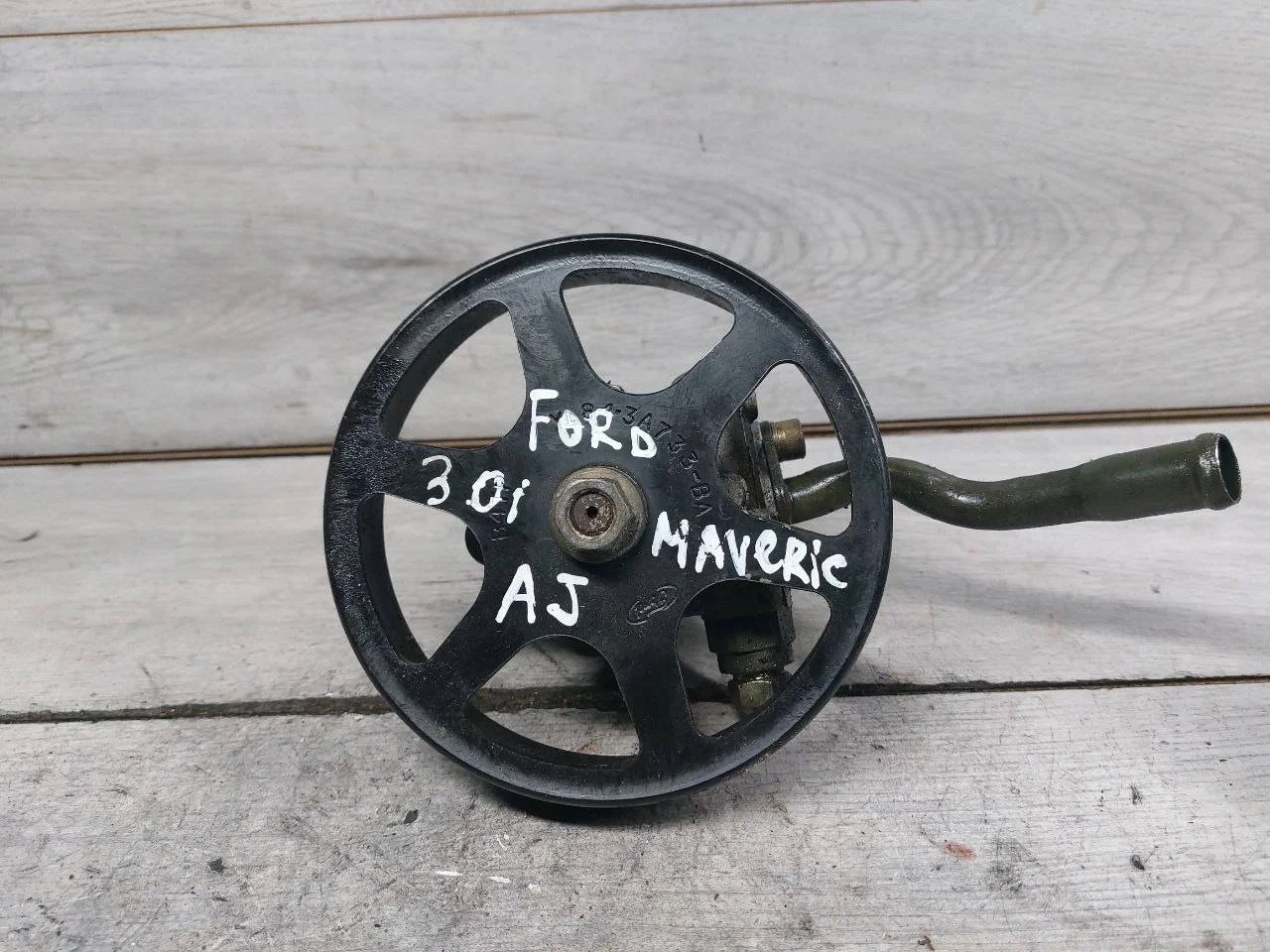 насос гидроусилителя руля Ford Maverick 2