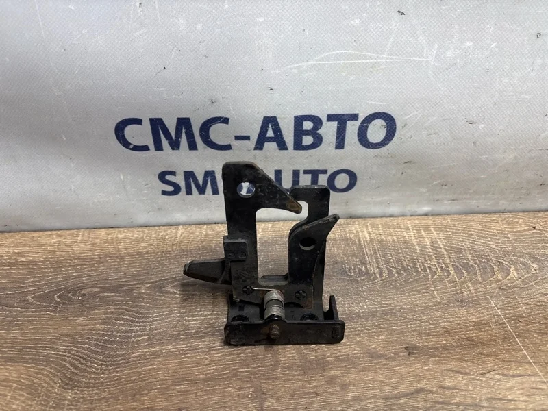 Крюк капота Mercedes-Benz ML 2012 A2048800064 W166 642.826