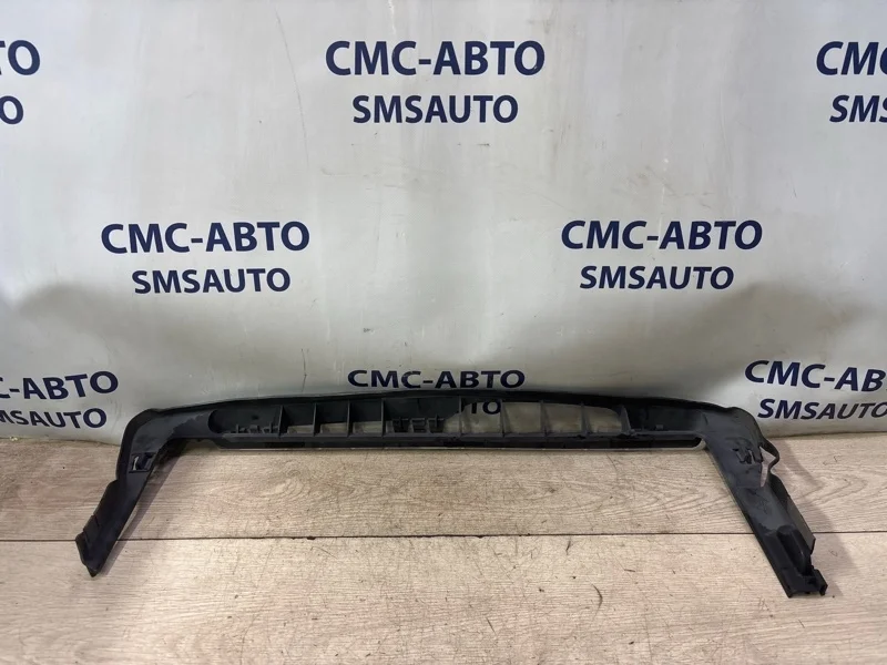 Пыльник радиатора Volvo XC90 30730518 ХС90 3.2 B6324S