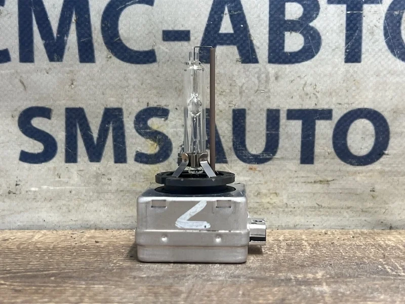 Лампа ксенон Volvo XC90 30763954 ХС90 3.2 B6324S