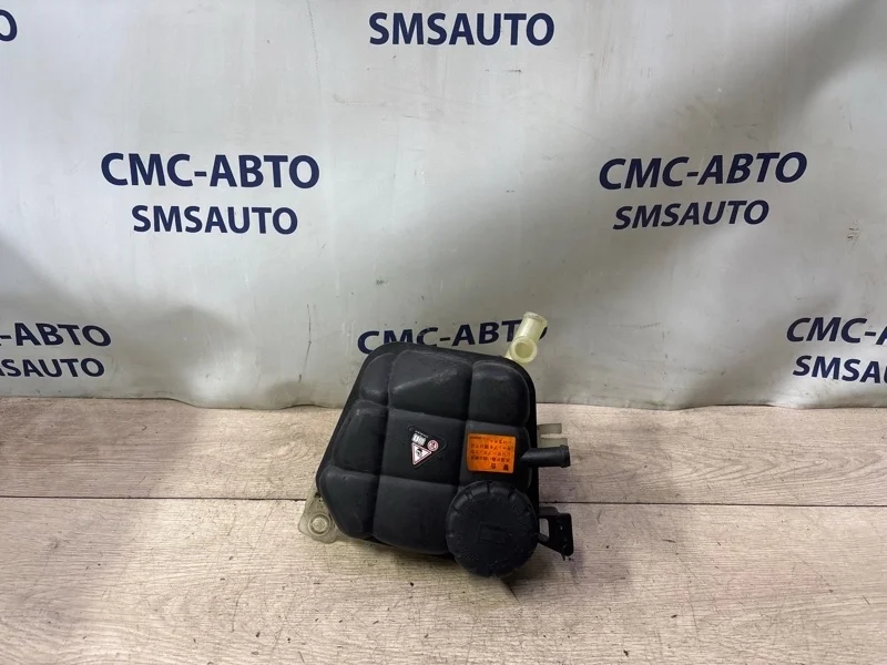 Бачок расширительный Mercedes-Benz ML 2012 A1665000049 W166 642.826