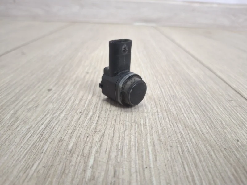 Датчик парктроника Audi Q7 2006-2015 4L