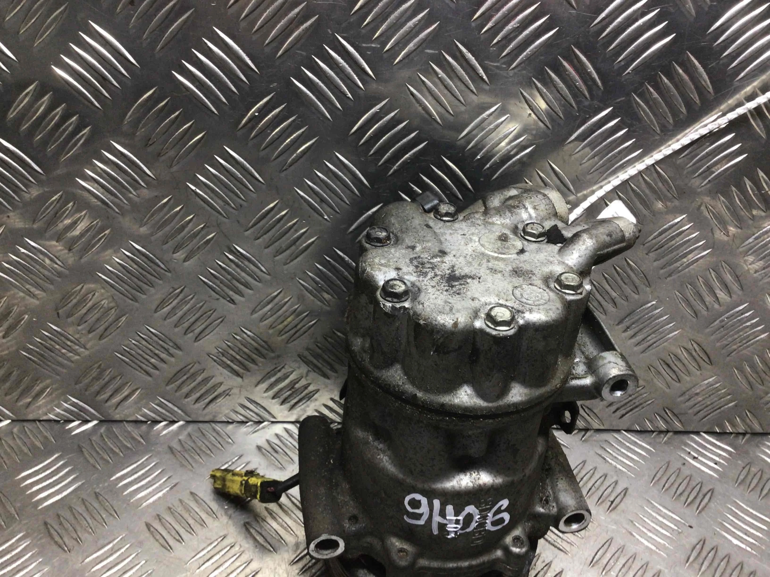 Компрессор кондиционера Peugeot 308 T7 [рестайлинг] (2011-2015) дизель 1.6 HDI Механика Х/б