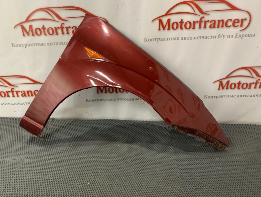 Крыло Ford Focus 1350731, переднее правое