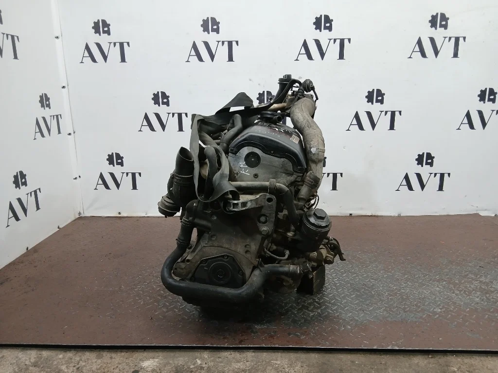 Двигатель Volkswagen Transporter AXE
