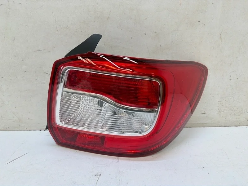 Фонарь Renault Logan 2014-2025