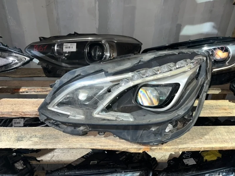 Фара Mercedes-Benz E-Class A2129063103 W212, передняя левая