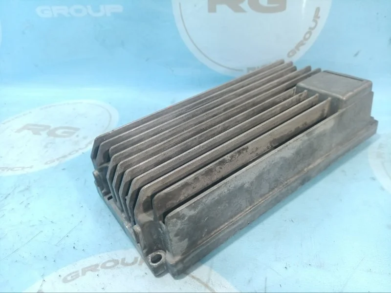 Усилитель звука Audi A5 2013 8T1035223 8TA CGLC