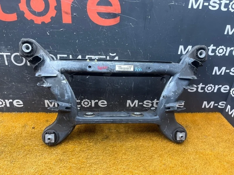 Балка поперечная (подрамник) Mercedes-Benz C-Class 2010 A2043500141 W204 271.860, задняя