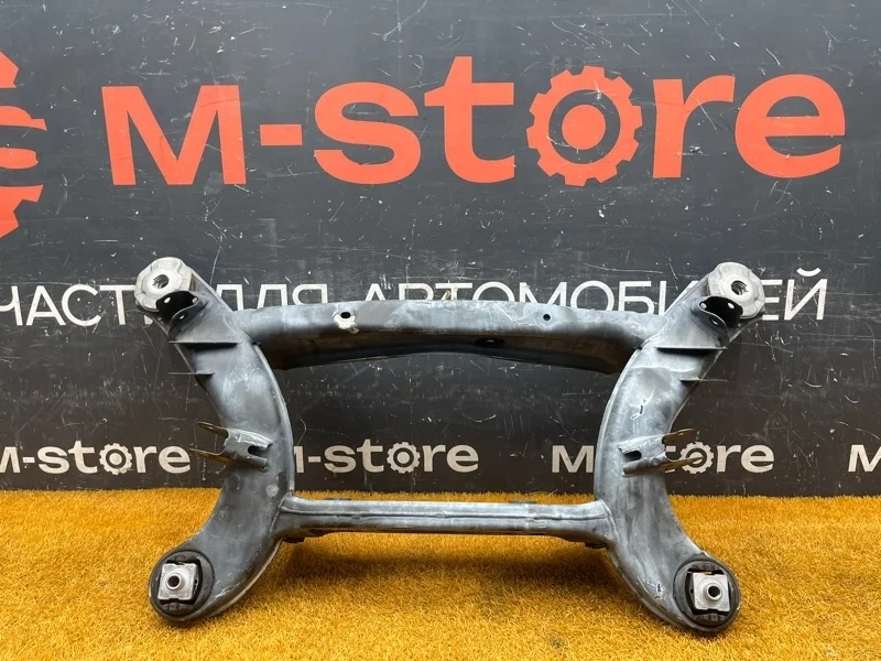 Балка поперечная (подрамник) Mercedes-Benz C-Class 2014 A2053507207 W205 274.920, задняя