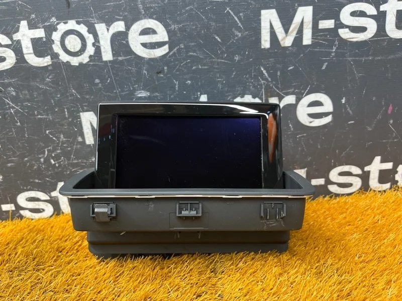 Монитор Audi Q3 2012 8U0857273A 8U CPSA