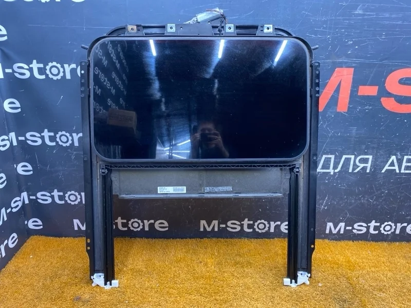 Люк Porsche Cayenne 2006 95556402500 955 4800