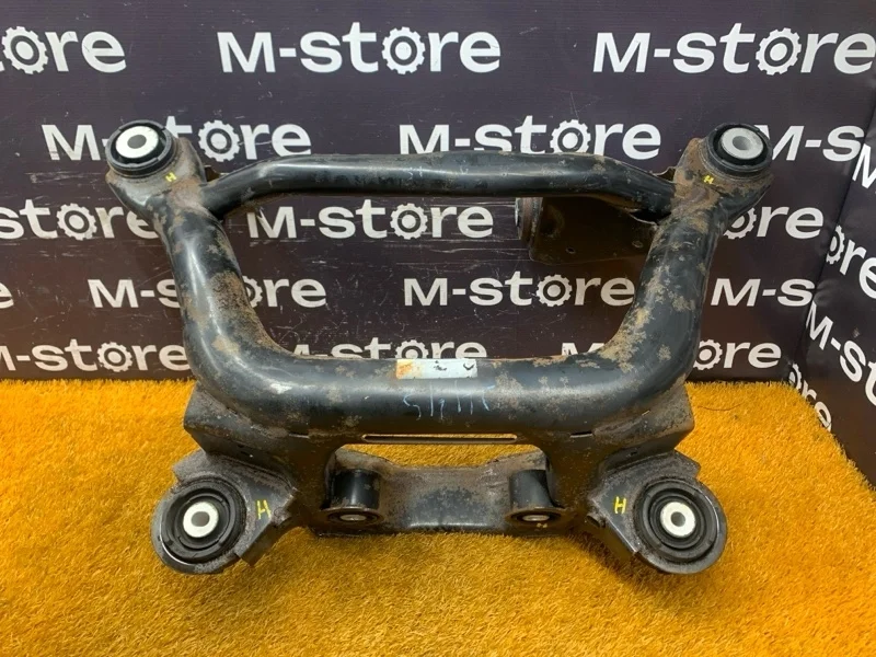 Балка поперечная (подрамник) Bmw 3-Series 2003 33316770865 E46 N42B20A, задняя