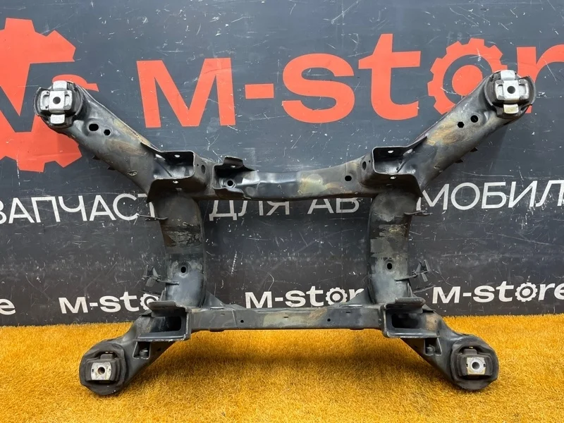 Балка поперечная (подрамник) Mercedes-Benz M-Class 2012 A1663500032 W166 642.826, задняя