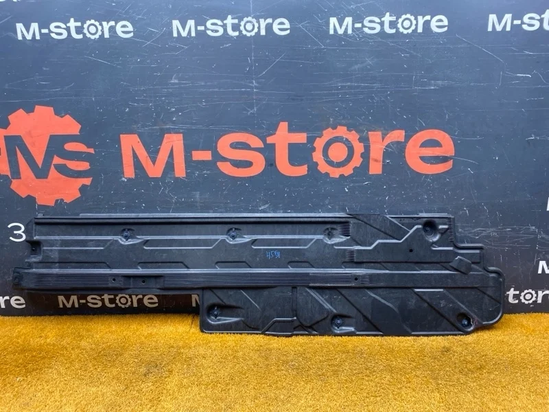 Защита днища кузова Mercedes-Benz C-Class 2010 A2046100108 W204 271.860, левая