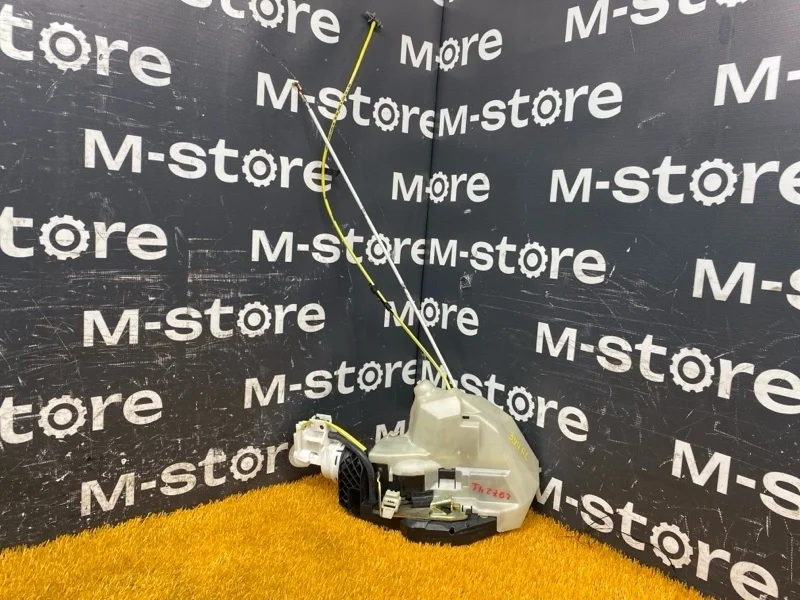 Замок двери Mercedes-Benz S-Class 2002 A2207306335 W220 112.972, задний левый