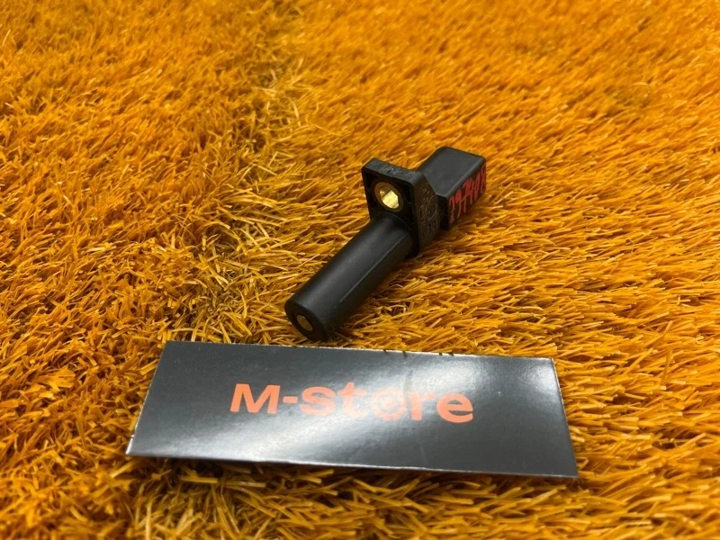 Датчик положения коленвала Mercedes-Benz S-Class 2001 A0031532828 W220 113.941