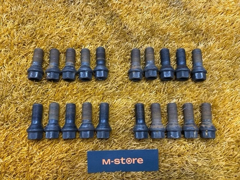 Болт колесный Bmw 1-Series 2011 36136890324 F20 N13B16A